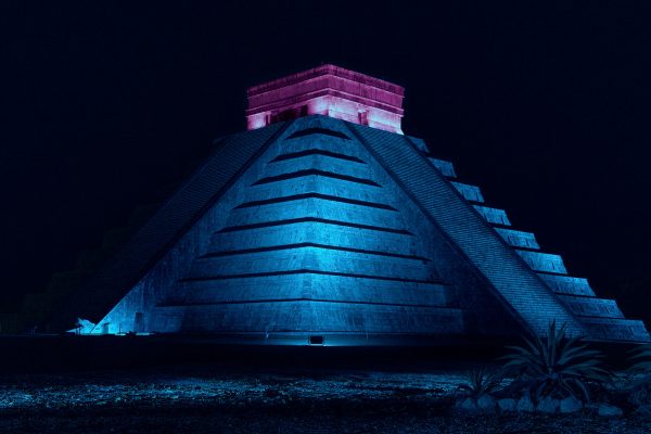 Pyramid of Chichen Itza